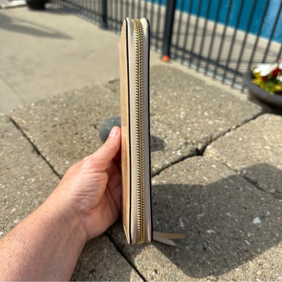 Louis Vuitton vernis clemence wallet - Picture 2 of 10